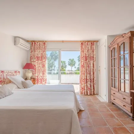 Oleholidays Guadalmina Golf Plaza Marbella