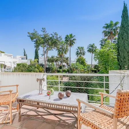 Oleholidays Guadalmina Golf Plaza Holiday home *
